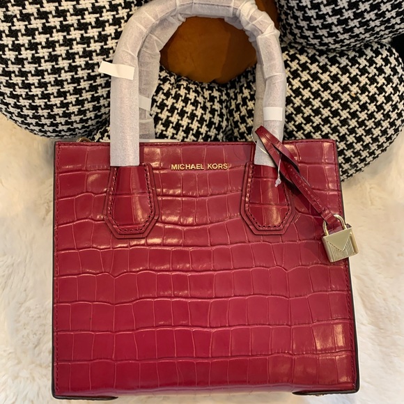 NWT MICHAEL KORS MERCER STUDIO EMBOSSED LEATHER CROSSOVER TOTE BAG - Picture 1 of 9